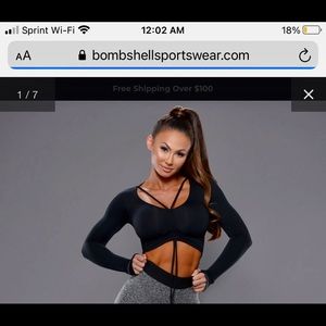 Bombshell top